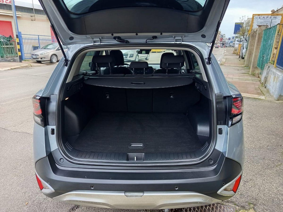 Kia Sportage 1.6 CRDI 136 DCT7 2WD Mild Hybrid Black Edition (10)