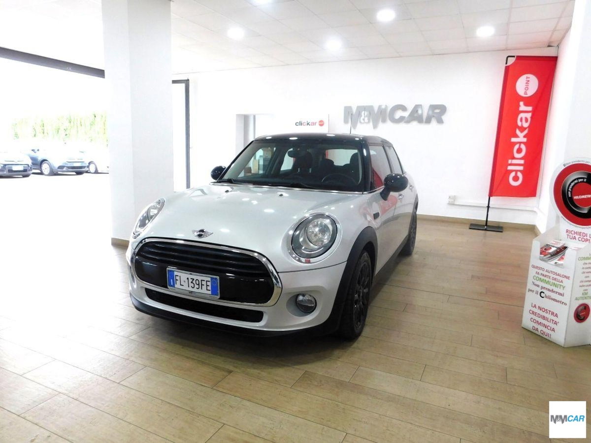 MINI Mini 1.5 Cooper Hype 5 porte (2)