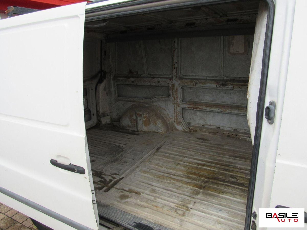 Mercedes-Benz Vito 112 CDI cat Freetime (10)