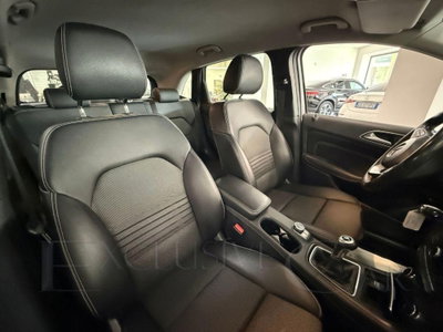 Mercedes-Benz Classe B 180 d Sport (15)