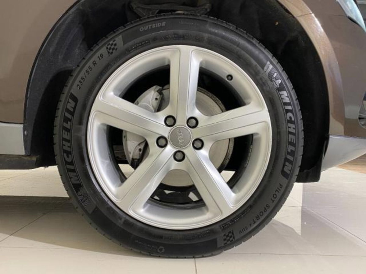 Audi Q5 2.0 TDI 190 CV clean diesel quattro Business (10)