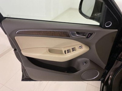 Audi Q5 2.0 TDI 190 CV clean diesel quattro Business (11)