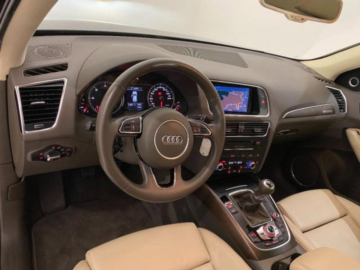 Audi Q5 2.0 TDI 190 CV clean diesel quattro Business (16)