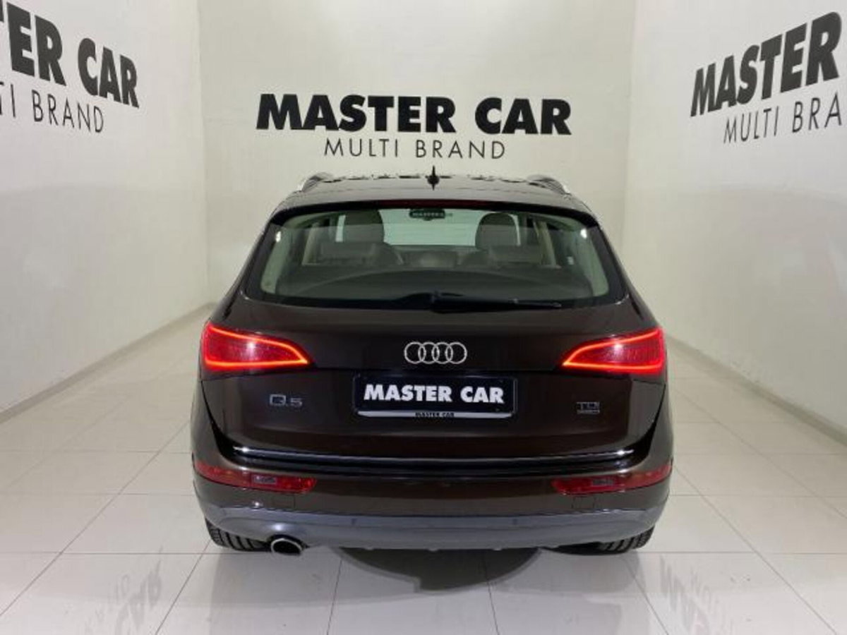 Audi Q5 2.0 TDI 190 CV clean diesel quattro Business (9)