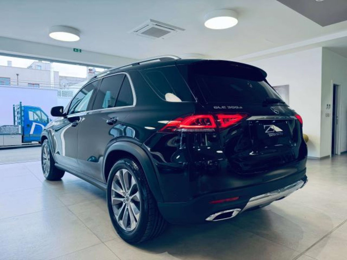Mercedes-Benz GLE Coupé 300 d 4Matic Mild Hybrid Coupé Sport (7)