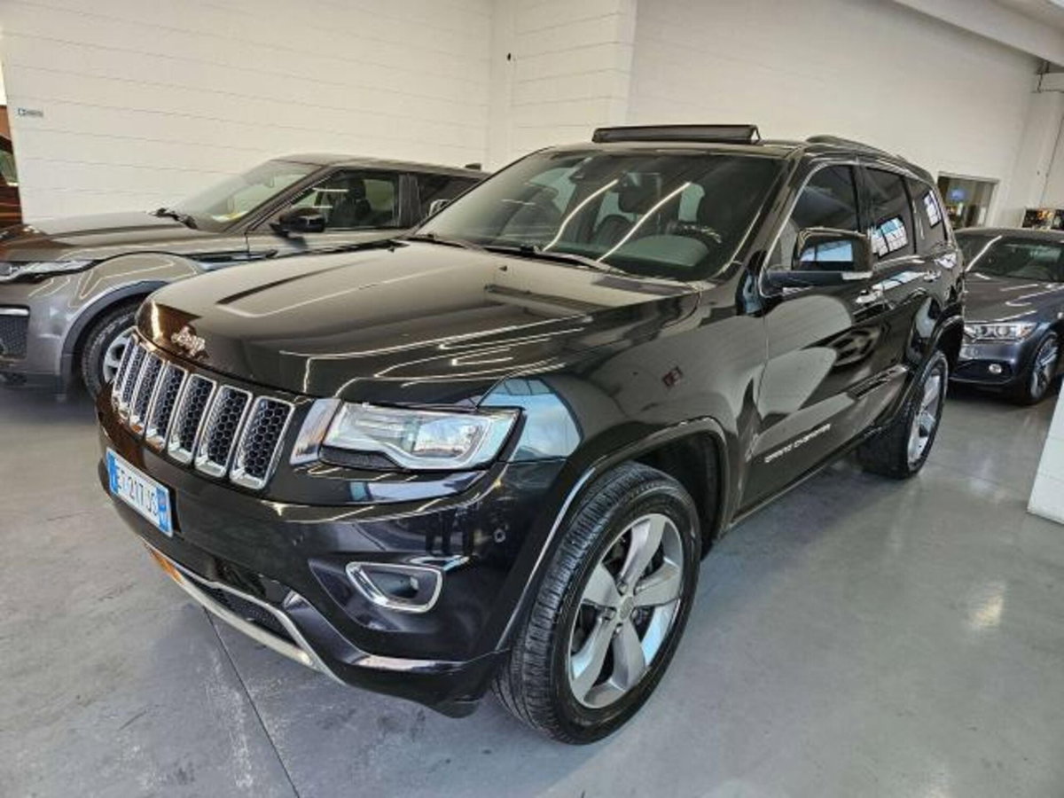 Jeep Grand Cherokee 3.0 V6 CRD 250 CV Multijet II Overland (3)