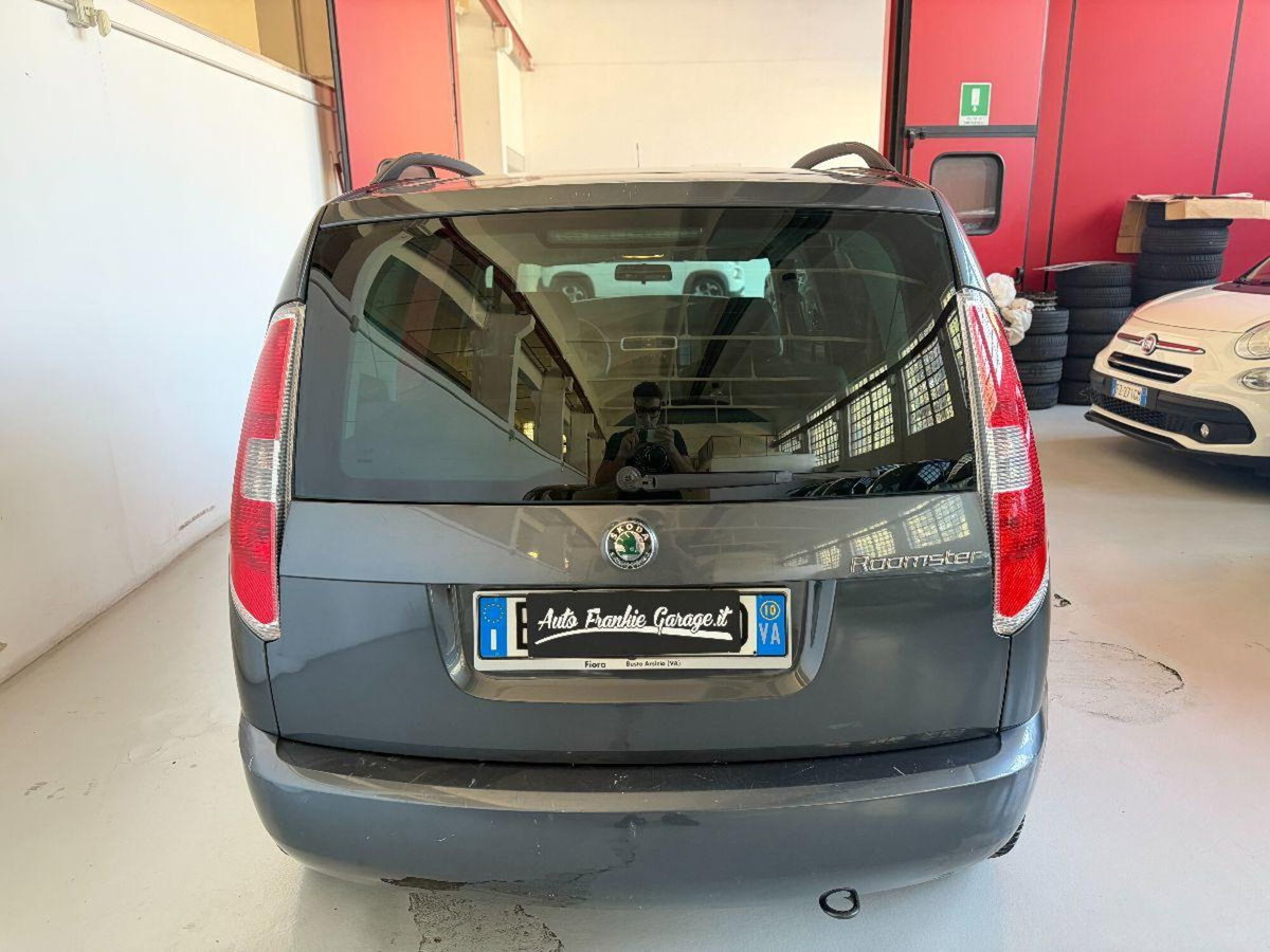 Skoda Roomster 16V Sport GPLine (10)