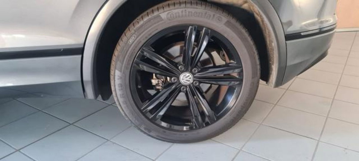 Volkswagen Tiguan 1.5 TSI 150 CV DSG Advanced ACT BlueMotion Technology (4)