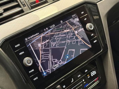 Volkswagen Passat Variant 2.0 TDI SCR 122 CV EVO DSG Business (18)