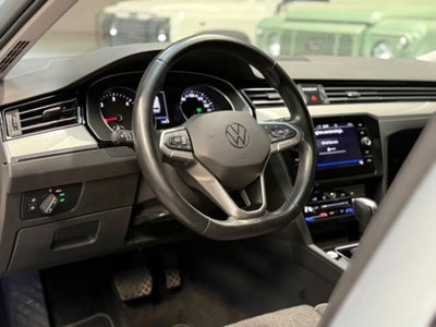 Volkswagen Passat Variant 2.0 TDI SCR 122 CV EVO DSG Business (9)
