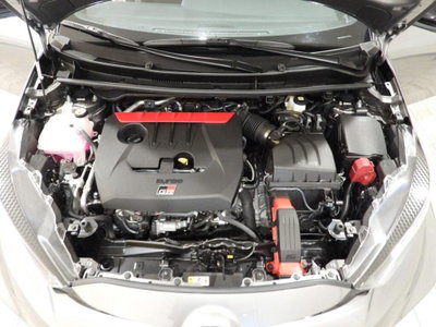 Toyota GR Yaris 1.6 Circuit imt-6 (7)