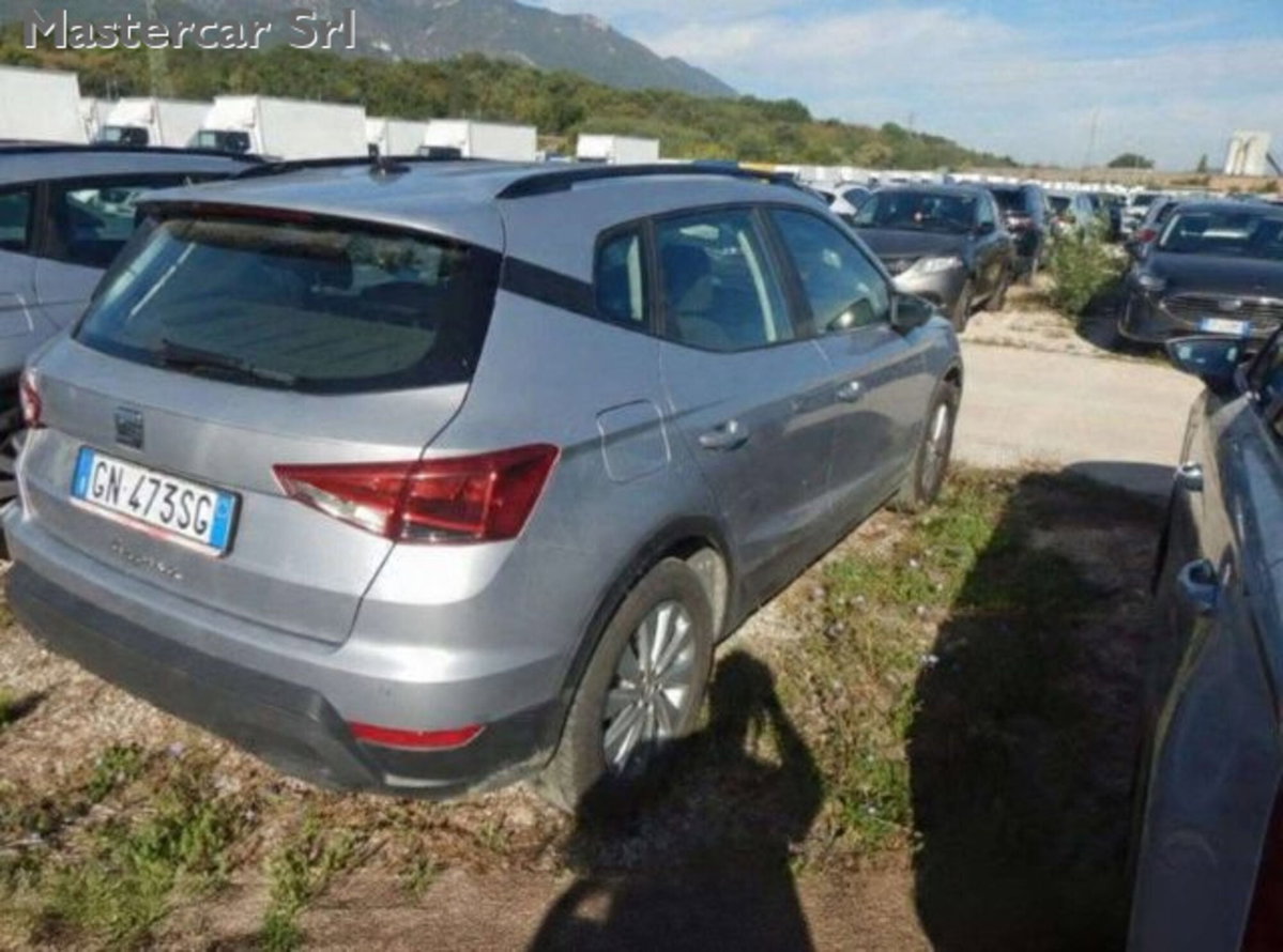 SEAT Arona 1.0 ecotsi Style 95cv (4)