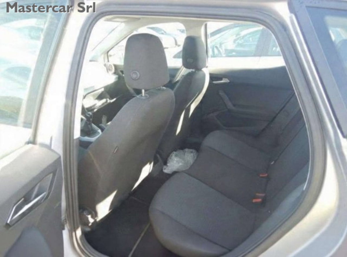 SEAT Arona 1.0 ecotsi Style 95cv (7)