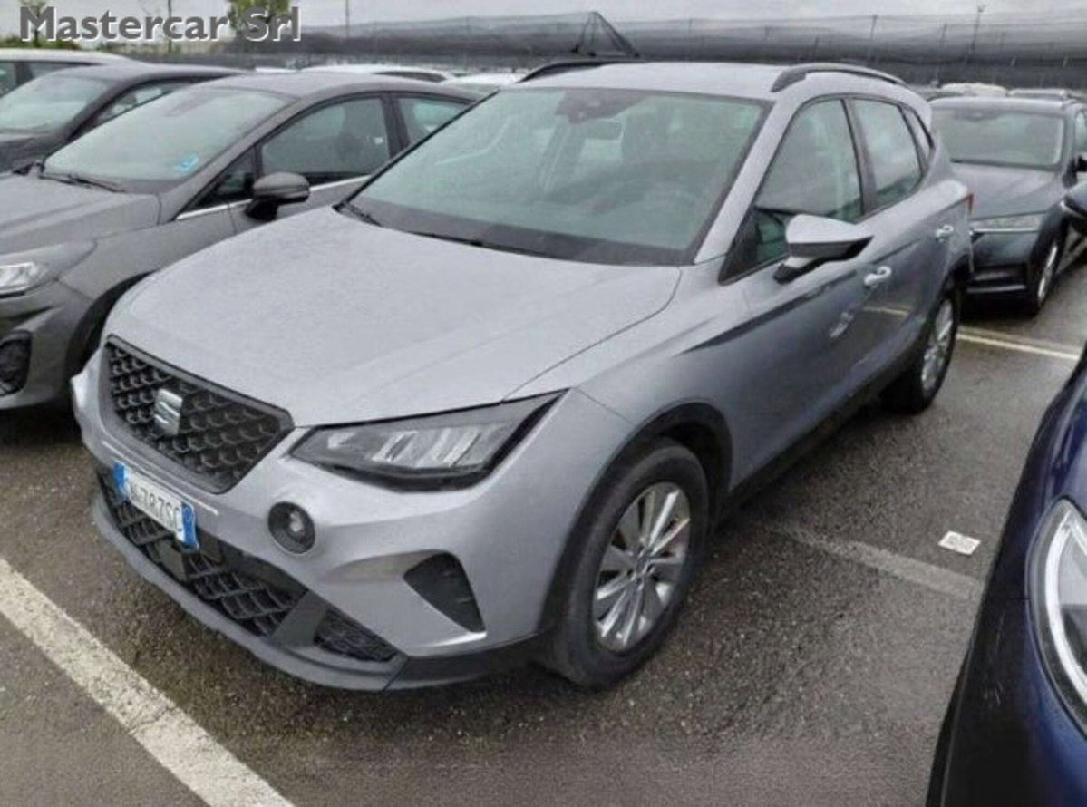 SEAT Arona 1.0 ecotsi Style 95cv (2)