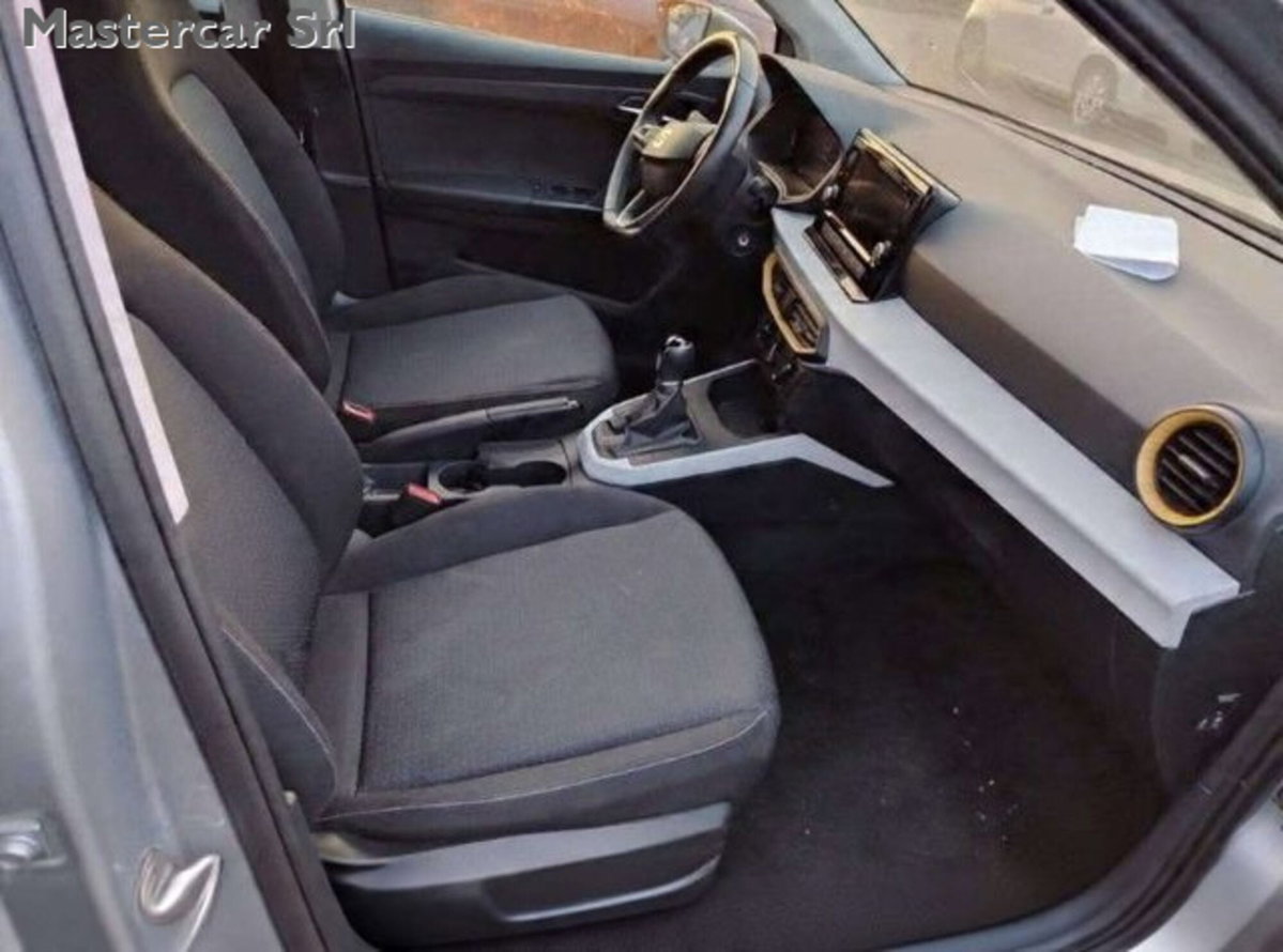 SEAT Arona 1.0 ecotsi Style 95cv (6)