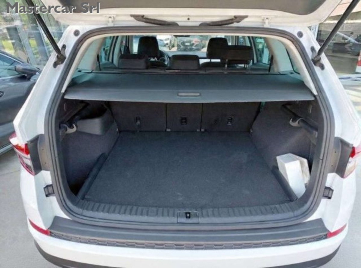 Skoda Kodiaq 2.0 TDI EVO SCR DSG Executive (8)