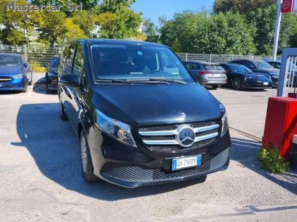 Mercedes-Benz Classe V 220 d Executive Long (5)