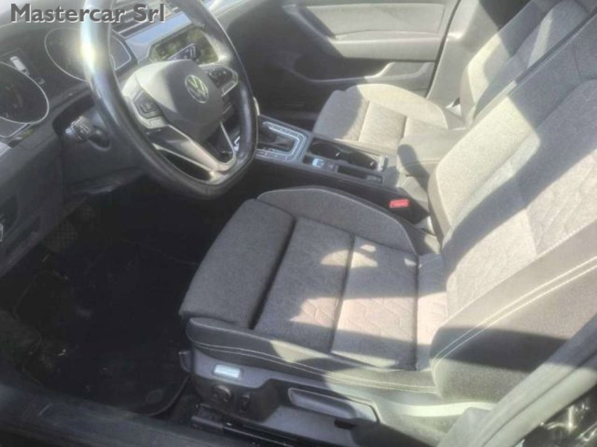 Volkswagen Passat Variant 2.0 TDI Business BlueMotion Tech. (13)