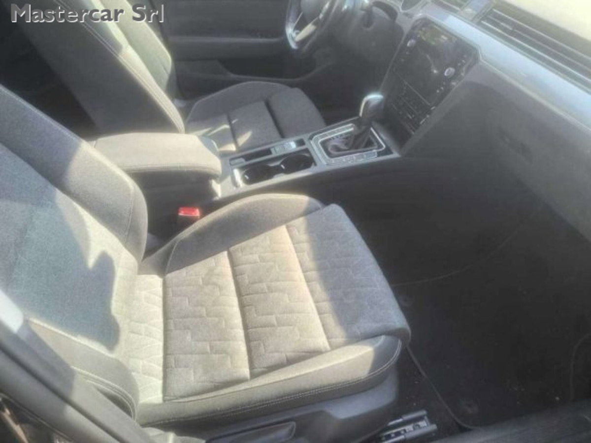 Volkswagen Passat Variant 2.0 TDI Business BlueMotion Tech. (6)
