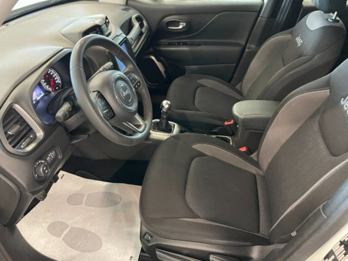 Jeep Renegade 1.6 Mjt 130 CV Limited (9)