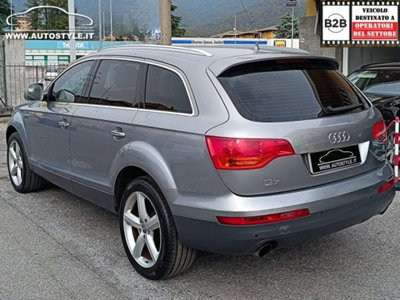 Audi Q7 3.0 V6 TDI 240 CV clean diesel quattro tiptronic (9)