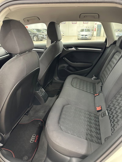 Audi A3 Sportback 1.6 TDI clean diesel S tronic Business (11)