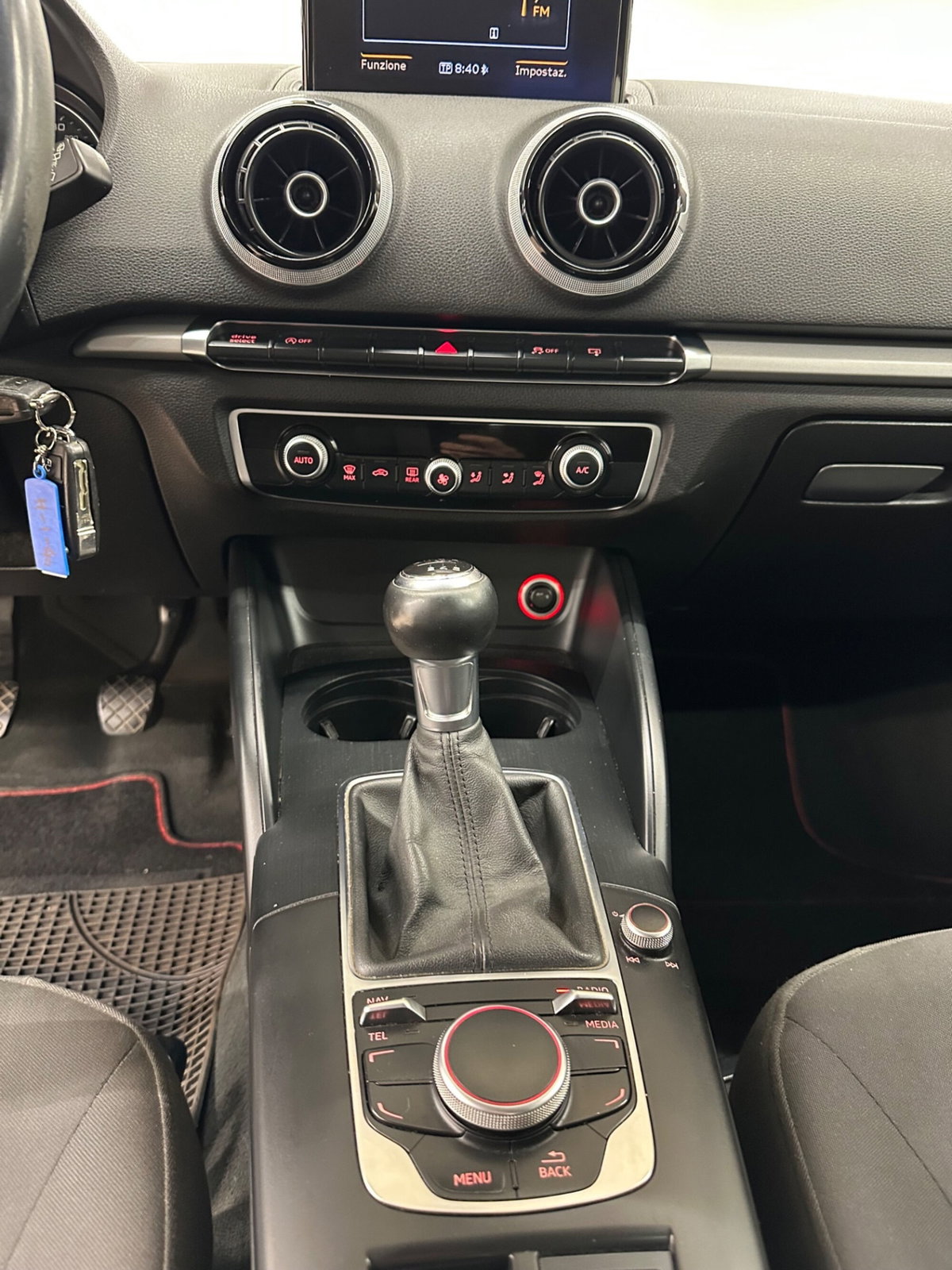 Audi A3 Sportback 1.6 TDI clean diesel S tronic Business (13)
