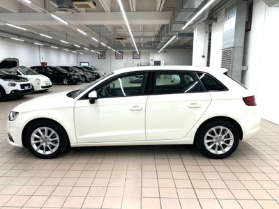 Audi A3 Sportback 1.6 TDI clean diesel S tronic Business (5)