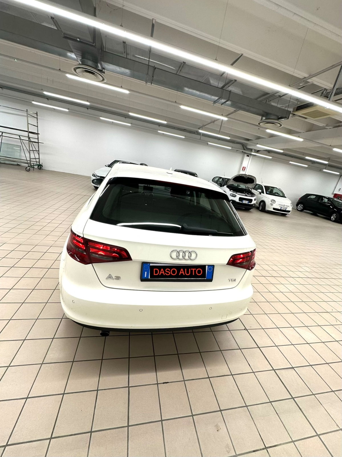 Audi A3 Sportback 1.6 TDI clean diesel S tronic Business (7)