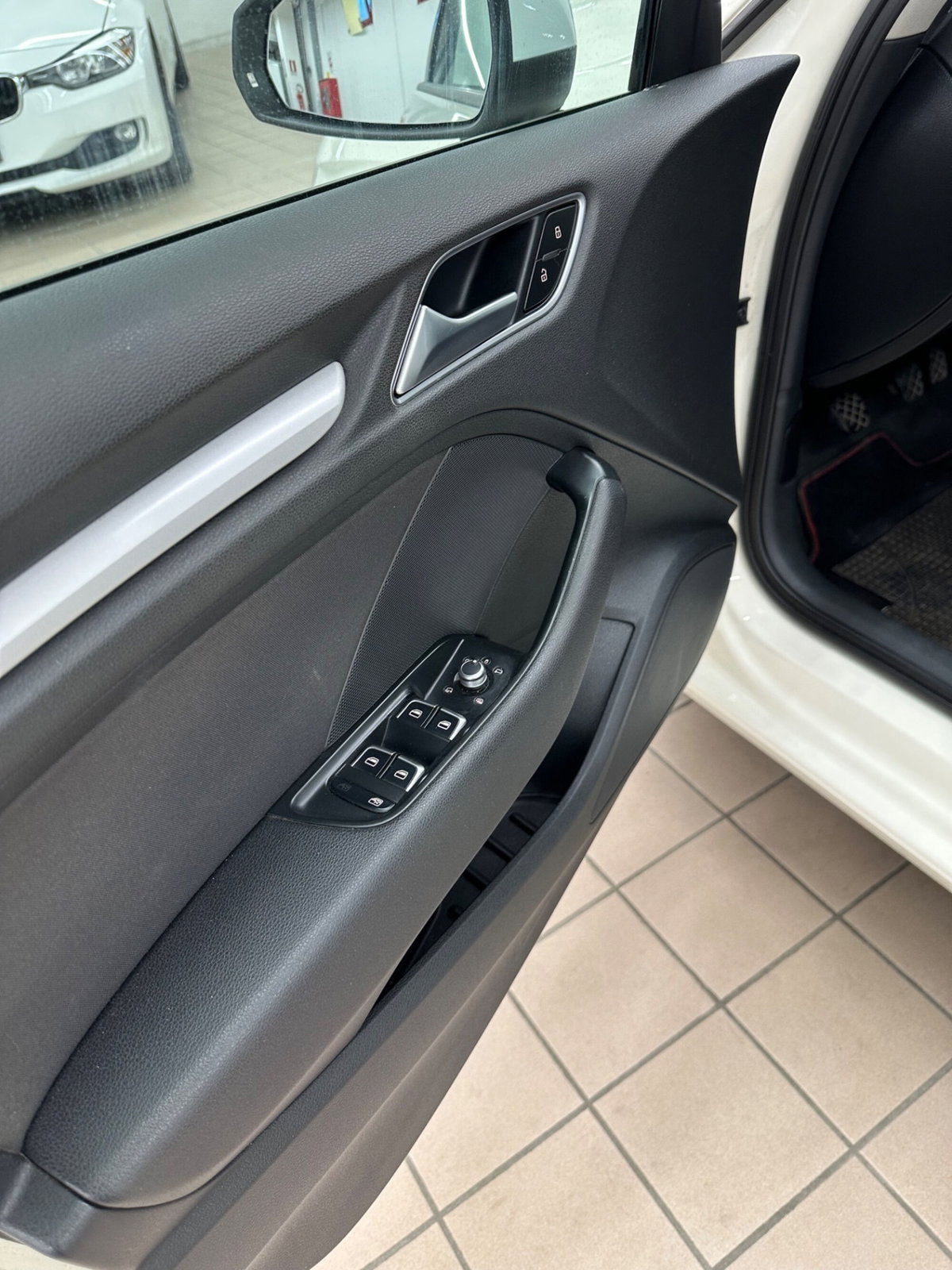Audi A3 Sportback 1.6 TDI clean diesel S tronic Business (9)