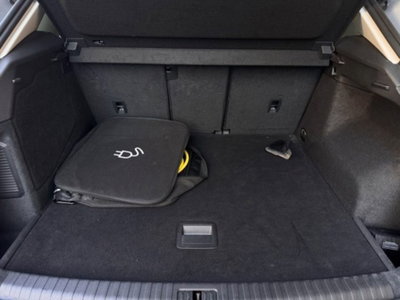 Audi Q3 45 TFSI e S tronic Business (11)