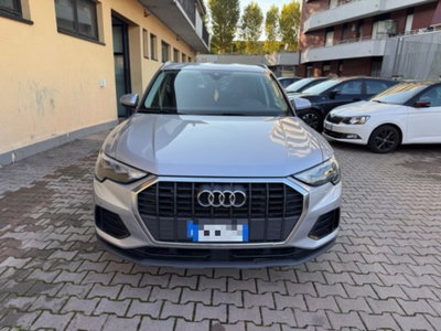 Audi Q3 45 TFSI e S tronic Business (2)