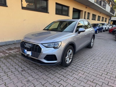 Audi Q3 45 TFSI e S tronic Business (3)