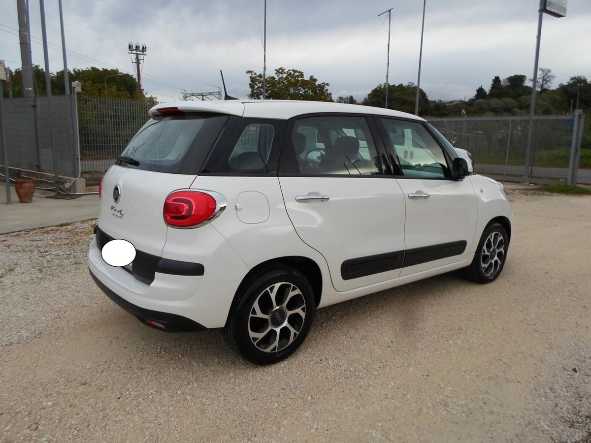 Fiat 500L 1.3 Multijet 95 CV Dualogic Mirror (5)