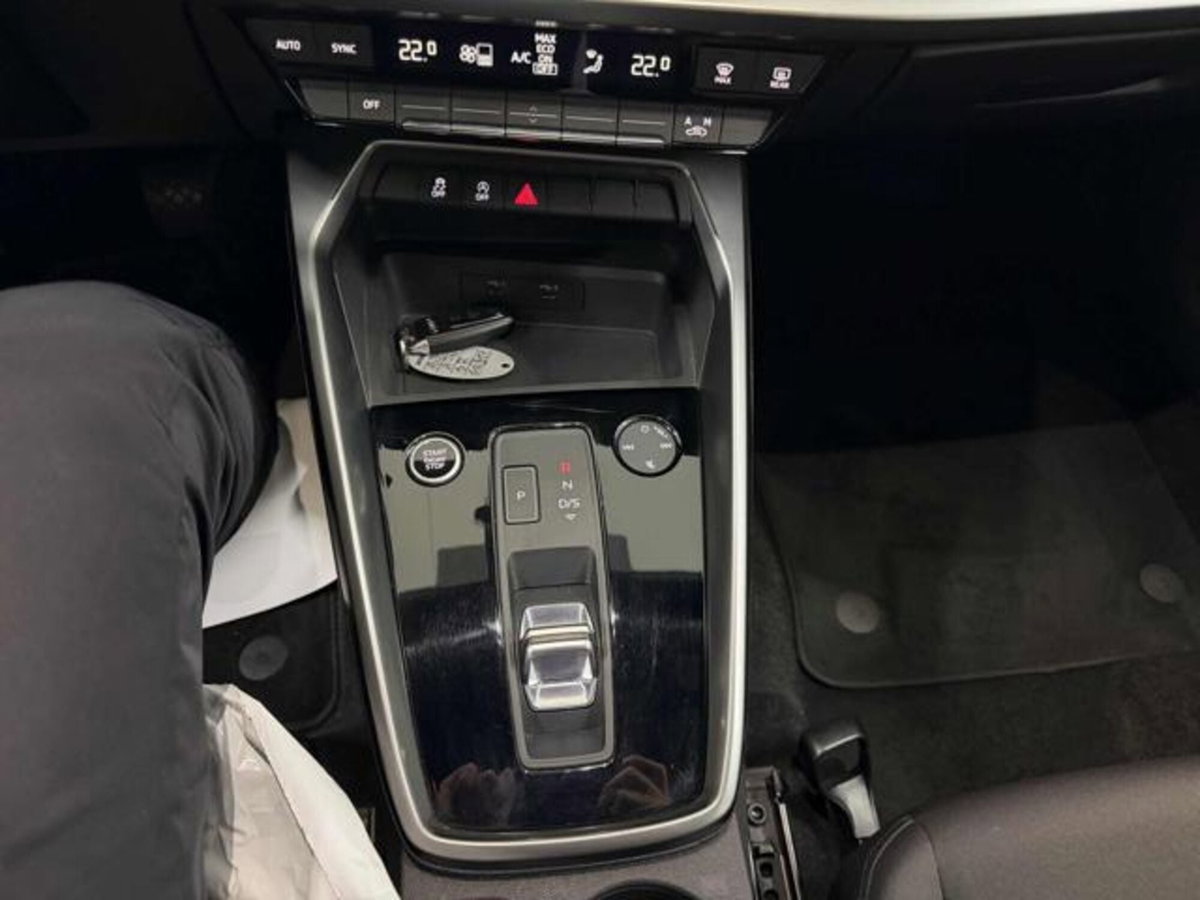 Audi A3 Sportback 35 TDI S tronic Business (14)