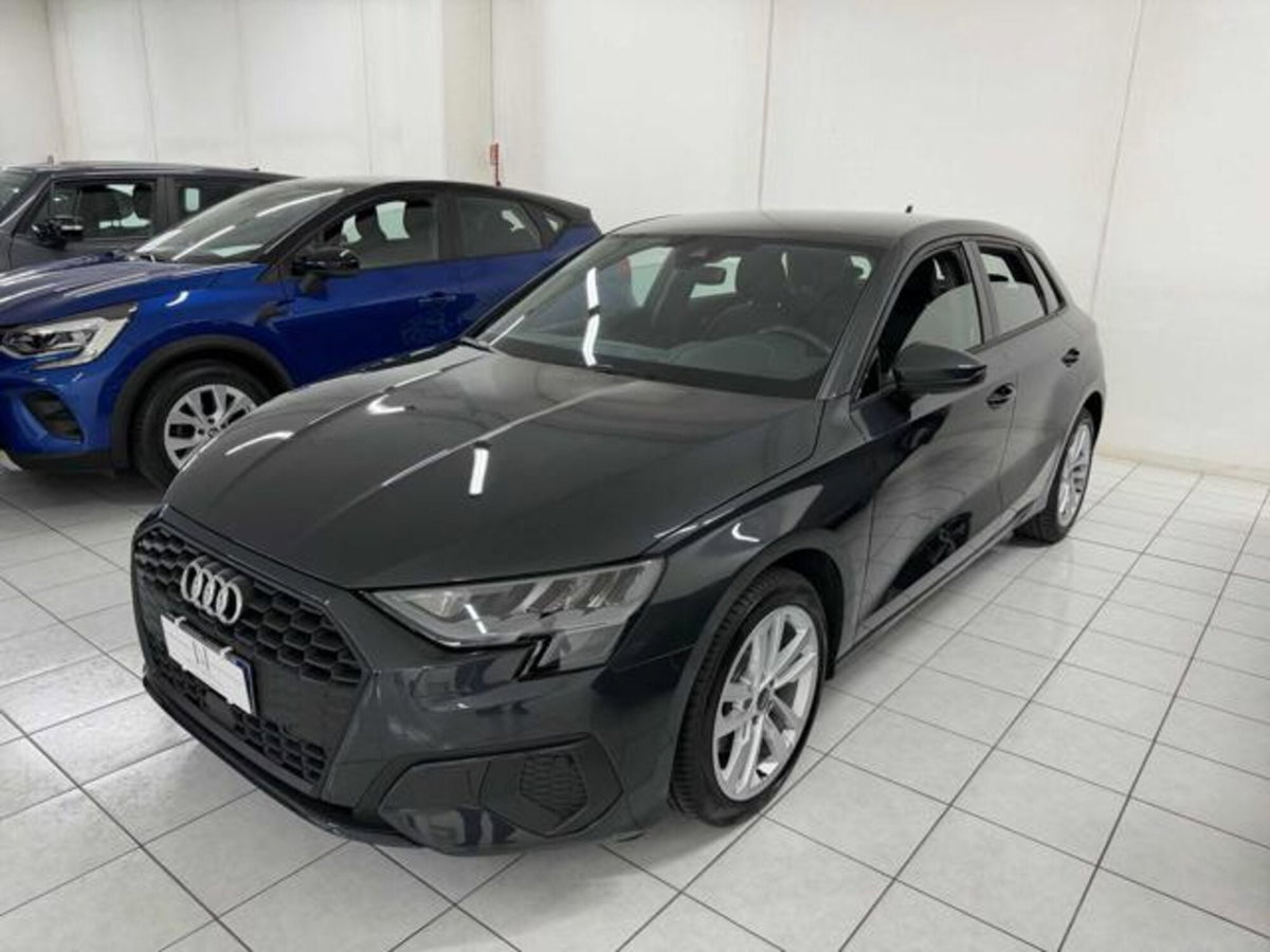 Audi A3 Sportback 35 TDI S tronic Business (2)