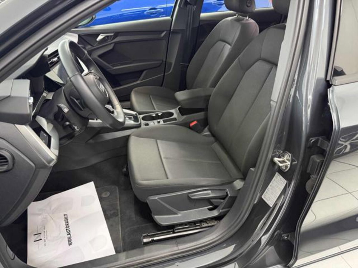 Audi A3 Sportback 35 TDI S tronic Business (6)