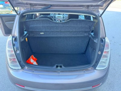 Lancia Ypsilon 1.3 MJT 75 CV Diva (20)