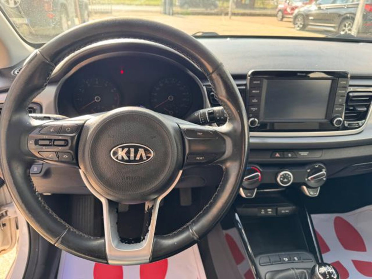 Kia Rio 1.0 T-GDi 12V Evolution (10)