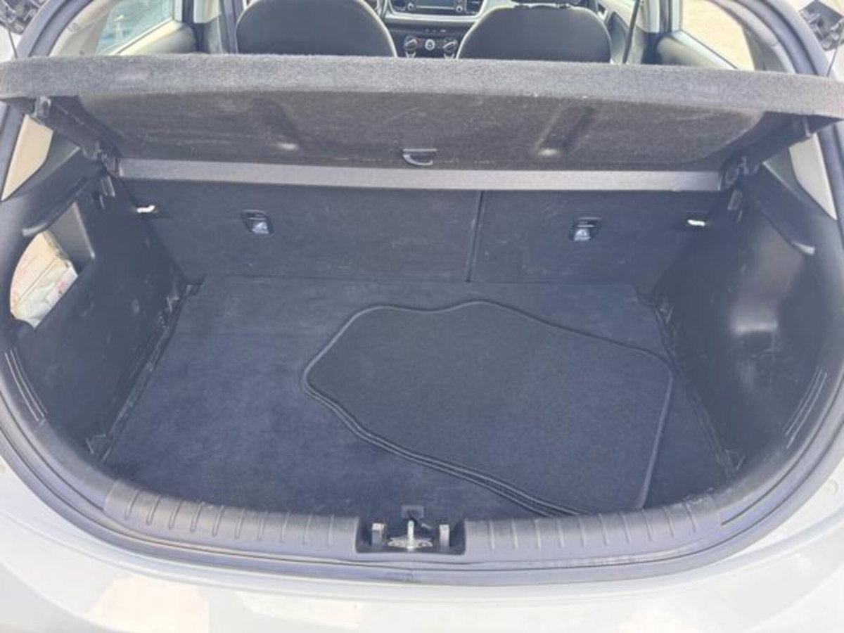Kia Rio 1.0 T-GDi 12V Evolution (14)