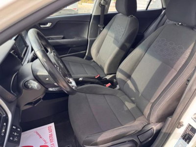 Kia Rio 1.0 T-GDi 12V Evolution (9)
