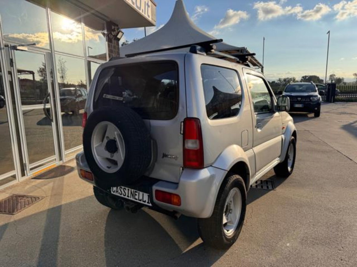 Suzuki Jimny 1.3i 16V cat 4WD JLX (5)