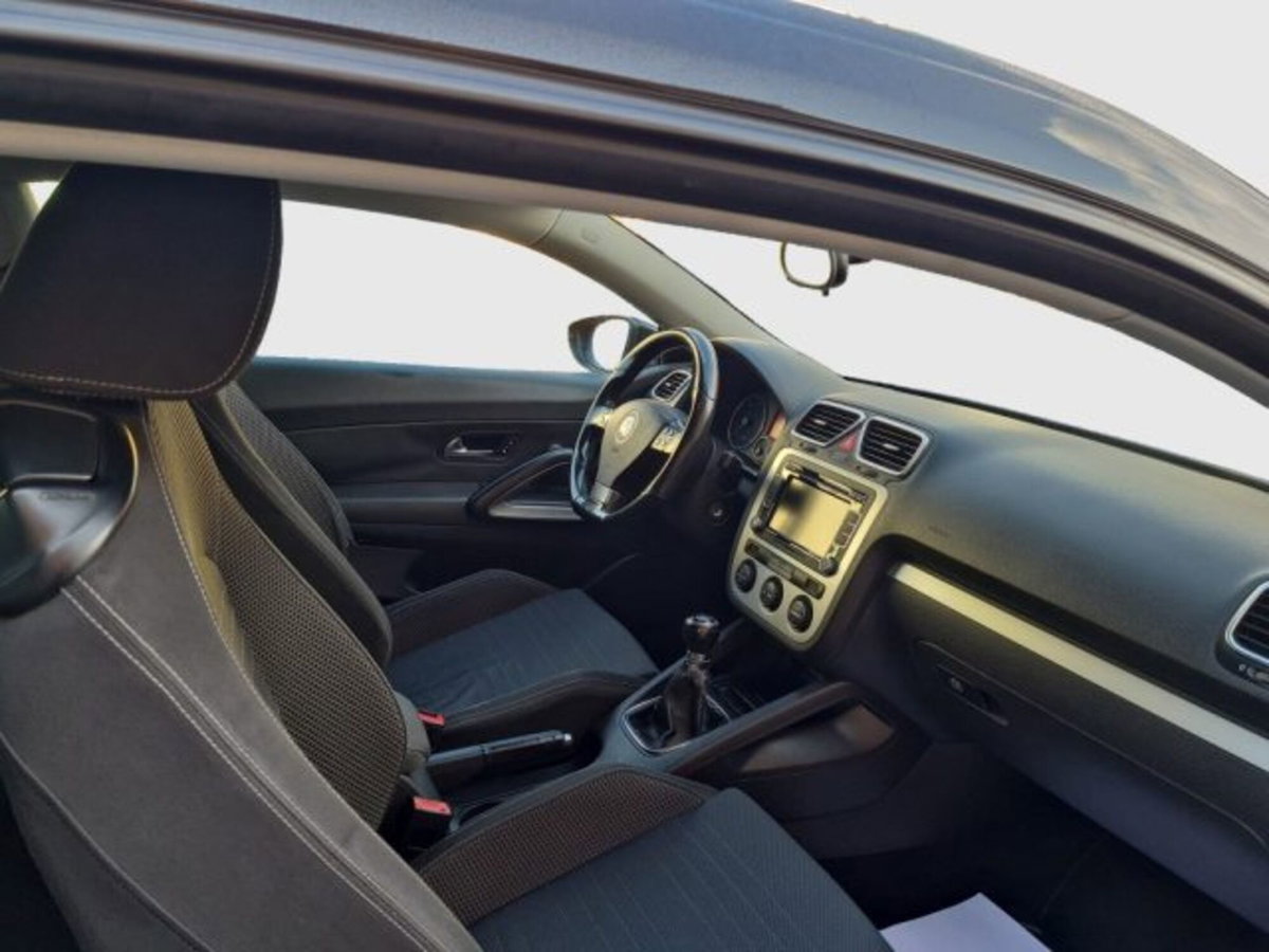 Volkswagen Scirocco 1.4 TSI 160CV (11)