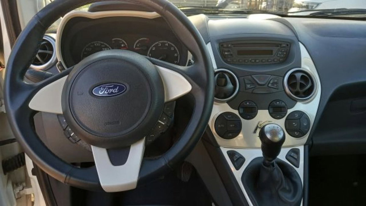 Ford Ka 1.2 8V 69CV (10)