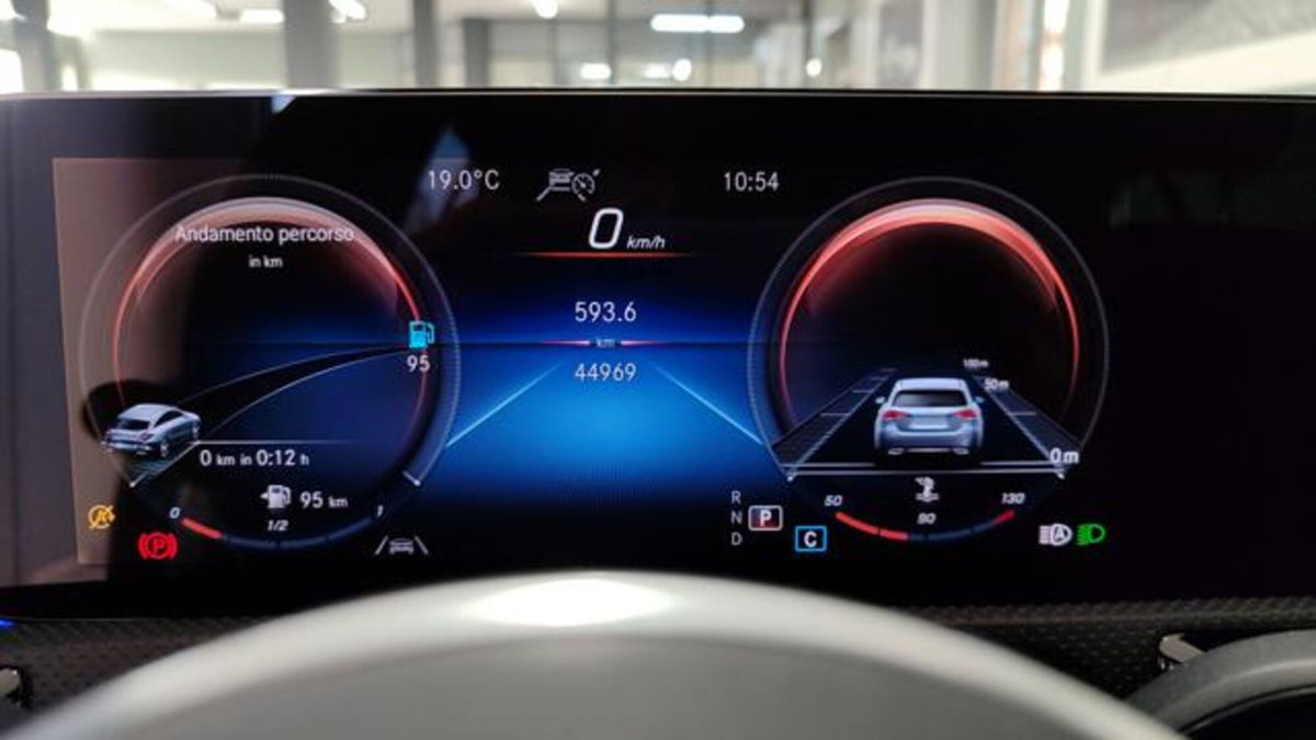 Mercedes-Benz CLA Shooting Brake 200 Shooting Brake Sport (10)