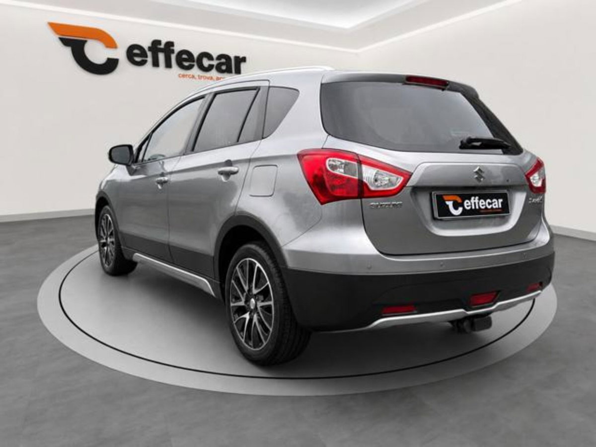 Suzuki S-Cross 1.6 DDiS 4WD All Grip Cool (4)