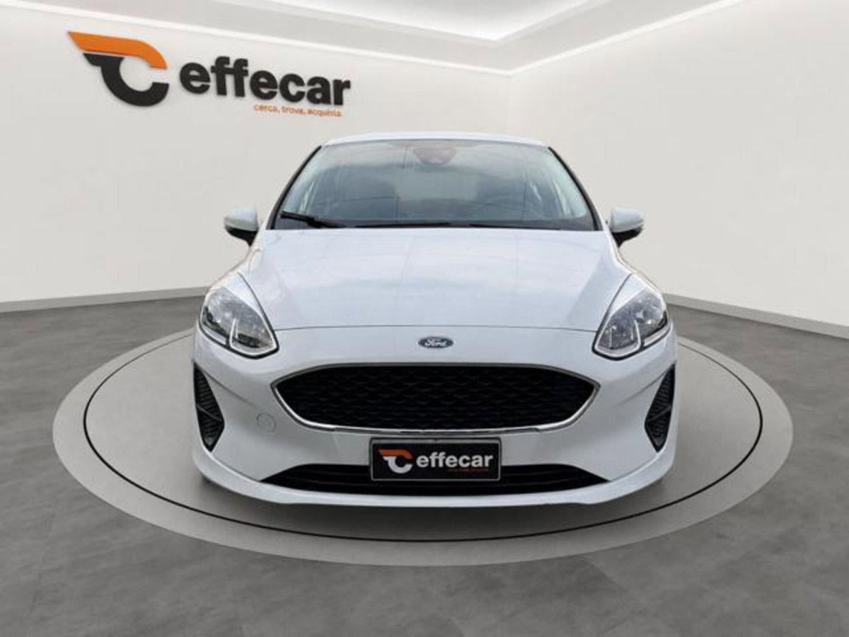 Ford Fiesta 1.5 TDCi 5 porte Vignale (2)