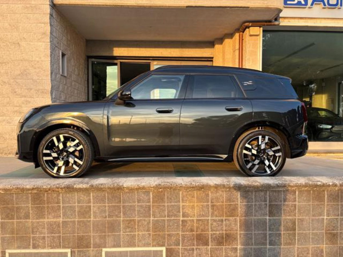 MINI Mini Countryman 2.0 Cooper D JCW Countryman (8)