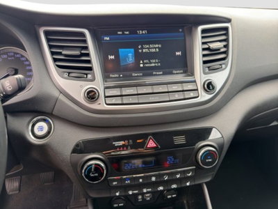 Hyundai Tucson 1.7 CRDi XPossible (17)