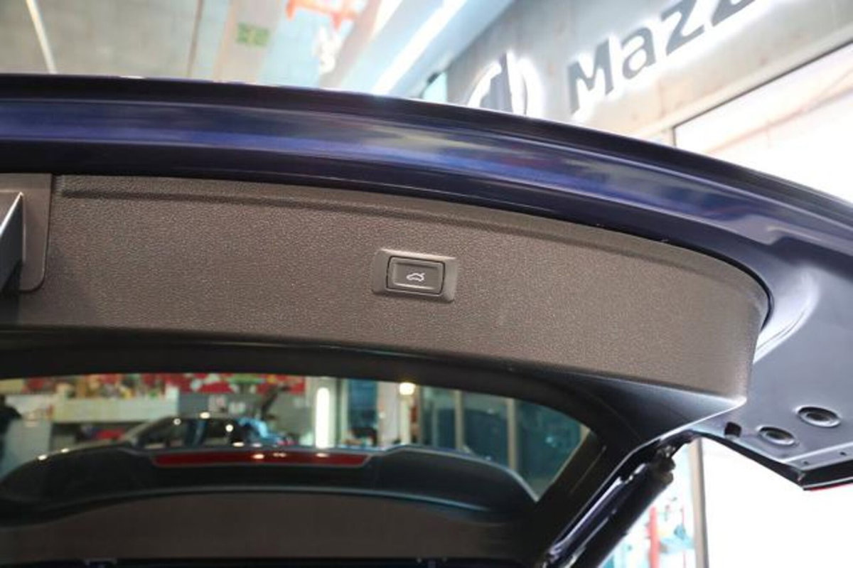Audi Q5 40 2.0 tdi mhev 12V Identity Black quattro s-tronic (13)
